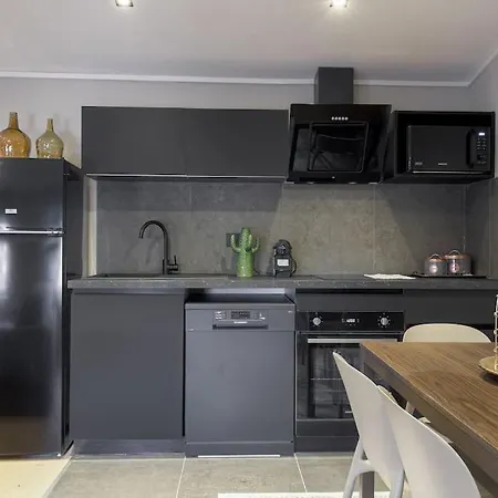 Appartement Superbe Renove Et Lumineux, Salvagny *